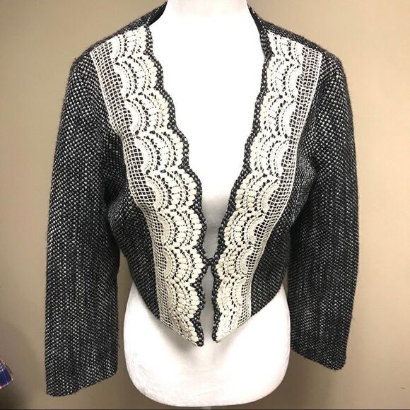 Anthropologie Tabitha cropped lace trim jacket. Sz 10 - Picture 1 of 8